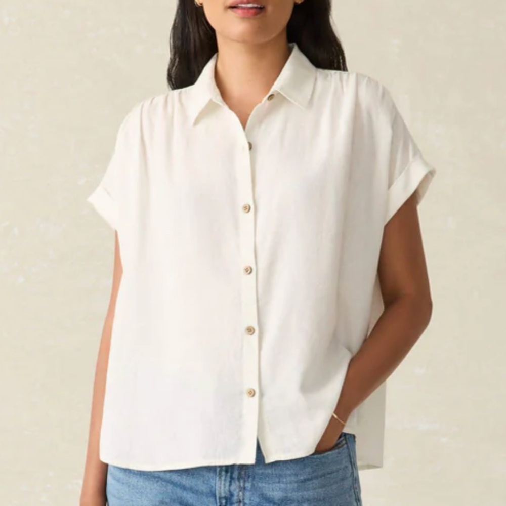 Faherty Cream Button-Down Short Sleeve Shirt